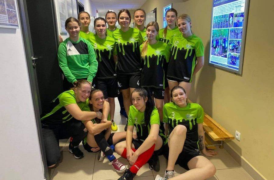 Półfinał Wojewódzkiej Licealiady w futsalu dziewcząt 2021/2022
